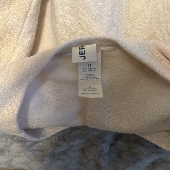 Light washed tye dye sweatshirt - Picture 3 of 3